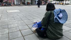 乞丐妹,乞討,中壢車站,桃園,記者陳啓明攝
