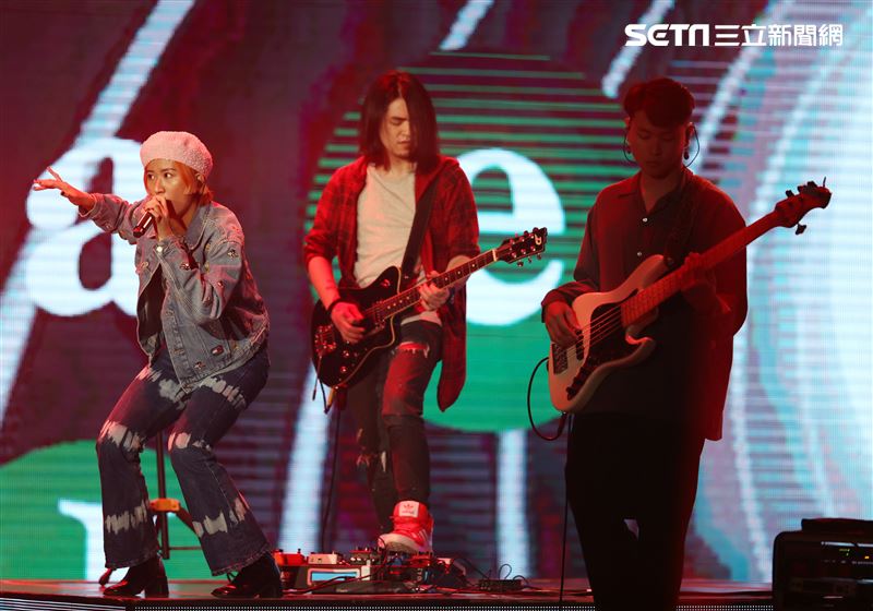 9m88出席雙11PChome演唱會。（記者邱榮吉/攝影）