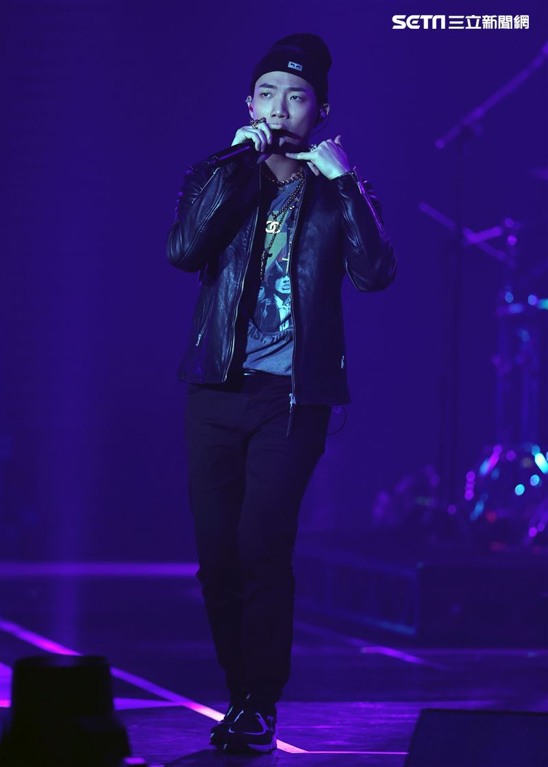 OZI出席雙11PChome演唱會。（記者邱榮吉/攝影）