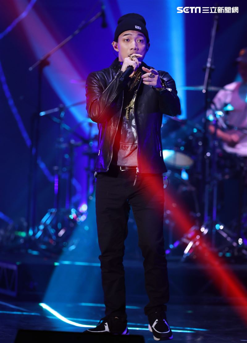 OZI出席雙11PChome演唱會。（記者邱榮吉/攝影）