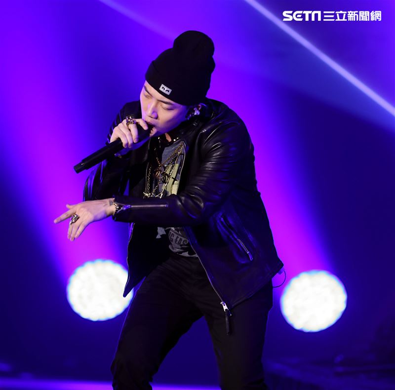 OZI出席雙11PChome演唱會。（記者邱榮吉/攝影）