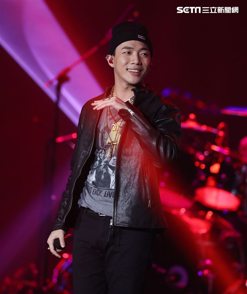 OZI出席雙11PChome演唱會。（記者邱榮吉/攝影）