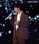 青峰出席雙11PChome演唱會。（記者邱榮吉/攝影）