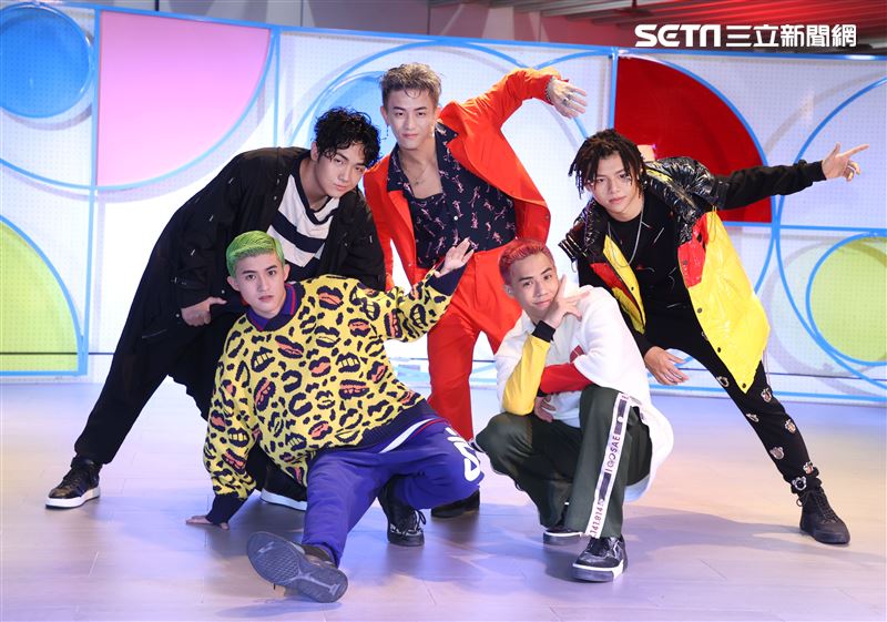 全新男團B.T.O.D新歌MV拍攝。（記者邱榮吉/攝影）