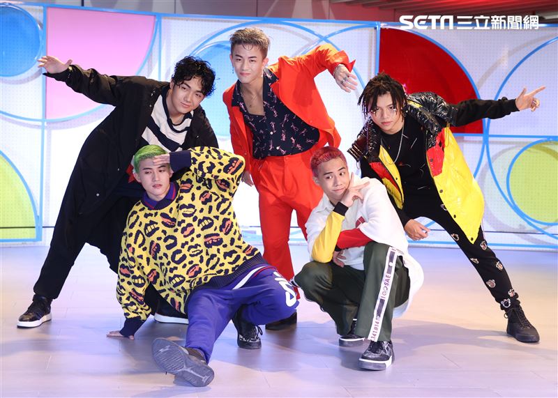 全新男團B.T.O.D新歌MV拍攝。（記者邱榮吉/攝影）