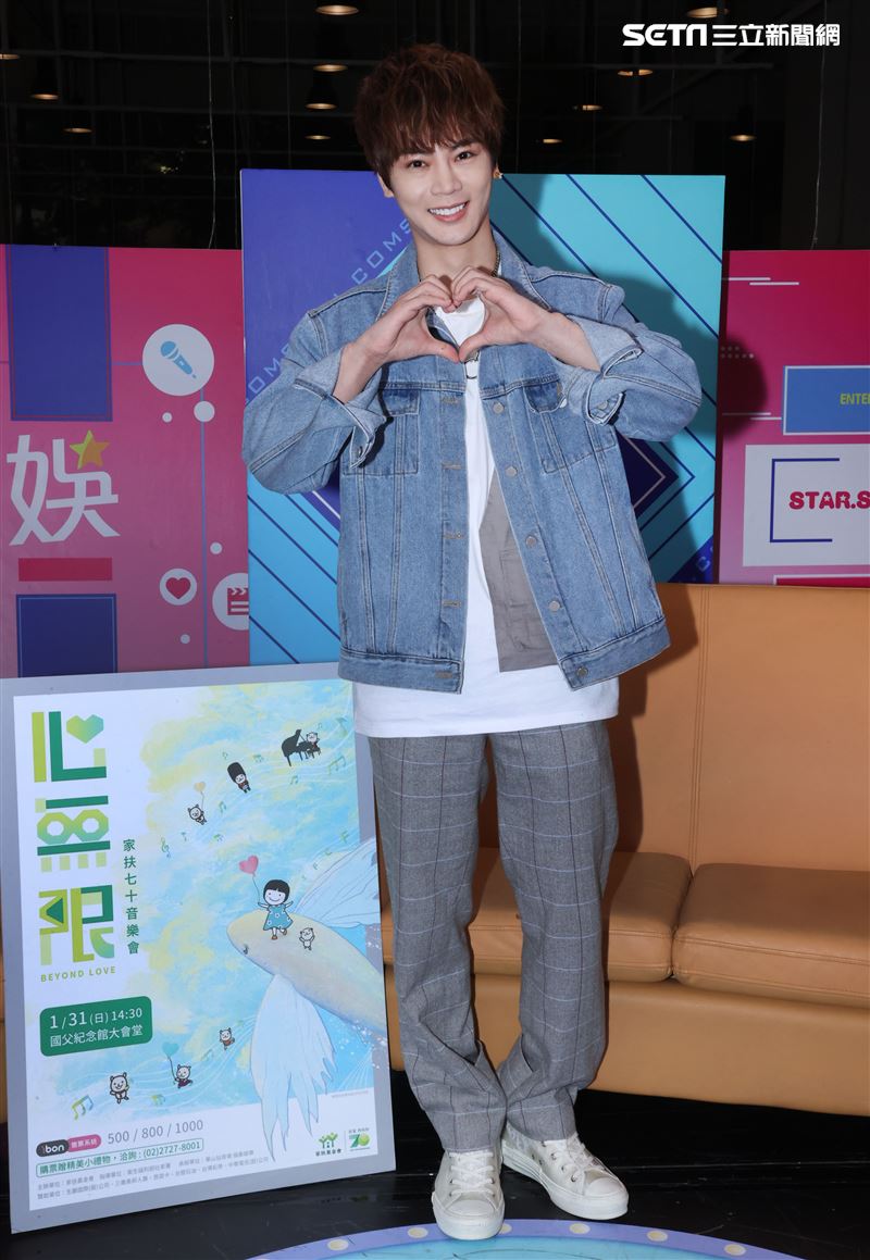 古曜威安安大明星。（記者邱榮吉/攝影）