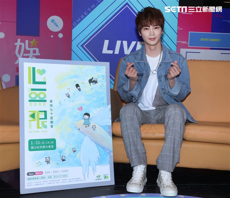 古曜威安安大明星。（記者邱榮吉/攝影）