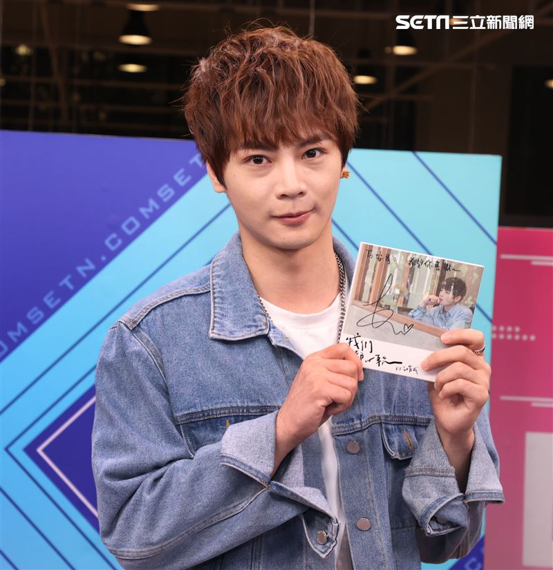 古曜威安安大明星。（記者邱榮吉/攝影）