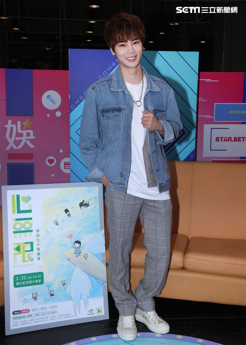 古曜威安安大明星。（記者邱榮吉/攝影）