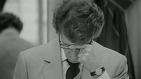 《聖羅蘭：時尚影子的人生》闡述YSL品牌創始人跨越半世紀的愛情點滴 被雪藏十三年的紀錄片終於解禁！  車庫娛樂提供