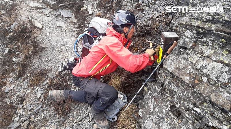 遠傳挺進玉山　增94面可通訊告示牌