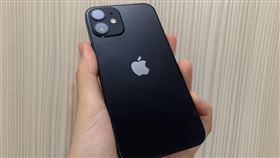 圖／記者谷庭攝,iphone12 mini