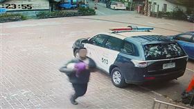 南投仁愛　員警　急救，ＣＰＲ（圖／翻攝畫面）