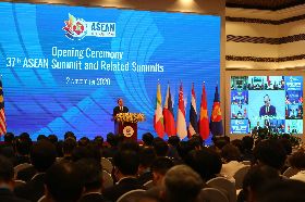 東協峰會開幕　越南總理阮春福致詞