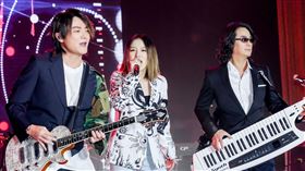 F.I.R.飛兒樂團首次跨界二次元音樂 想開cosplay演唱會 華研國際提供