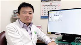 
名家專用／NOW健康／林口長庚婦女泌尿科主任林益豪醫師指出，女性壓力性尿失禁成因主要來自懷孕生產、老化和負重。(勿用)
