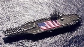 ▲美國2艘美國航空母艦(尼米茲、里根)今天已在南海展開演習，圖為尼米茲航空母艦。（圖／翻攝自美國第七艦隊臉書）