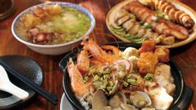 ▲招牌肉粥、海鮮砂鍋粥、大拼盤／肉粥以油蔥、芹菜提味，入口鮮甜；海鮮粥配料豐富；燒肉、香腸及米腸組合而成的大拼盤富含古早味。（圖／楊育禎提供）