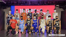 UBA男一級各隊代表球員齊聚一堂。（圖／記者劉家維攝影）