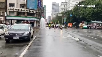 拖吊車酒駕撞毀消防栓　水噴1層樓高