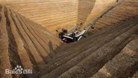 楚國,嚴倉獾子塚,悼滑,紅色腳印,棺木