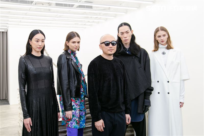 孟耿如 大霈 姚愛寗 出席竇騰璜張李玉菁封街大秀。（圖／記者楊澍攝影）