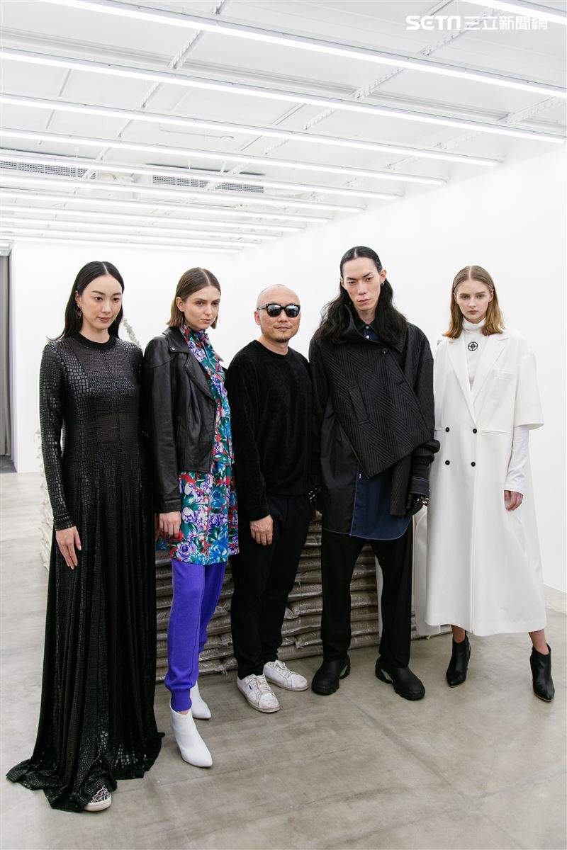 孟耿如 大霈 姚愛寗 出席竇騰璜張李玉菁封街大秀。（圖／記者楊澍攝影）