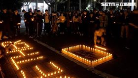 台大校園傳憾事，學生會辦燭光晚會，排出「TOGETHER」溫暖彼此。圖／台大學生會提供