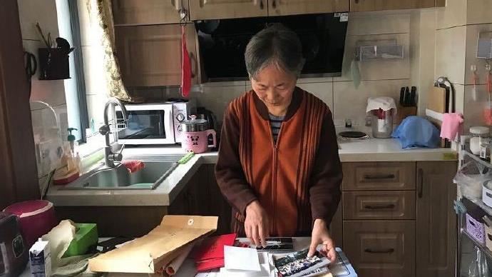 兒躺冰櫃獲86萬善款　母1原因全退