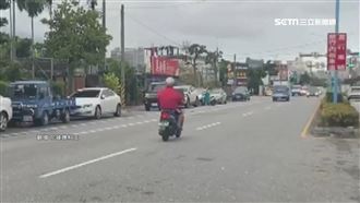 老翁騎車一路逆向　對向車輛急停閃避