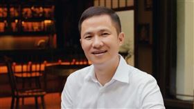 馬雲好友「錢多多」香港遭砍！懸賞3600萬：找出藏鏡人▲（圖／翻攝自錢峰雷微博）