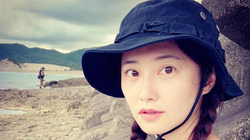 女藝人手技太強　老公在野外停不下來
