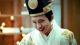 亂倫,殘暴,劉子業