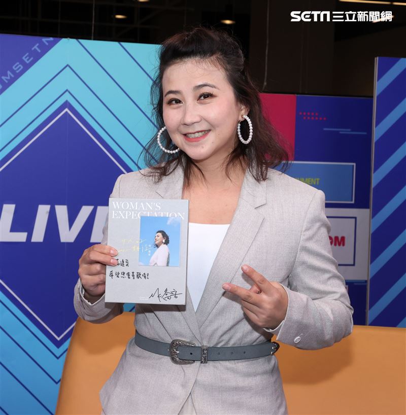 林喬安安安大明星。（記者邱榮吉/攝影）