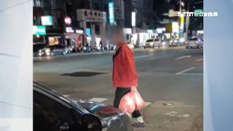 紅衣伯趁夜亂丟垃圾　居民扮狗仔活逮