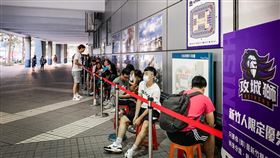 攻城獅聖誕大戰門票開賣前就已經大排長龍。（圖／新竹攻城獅提供）
