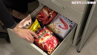 麻辣涮嘴 上班族零食「非它不可」