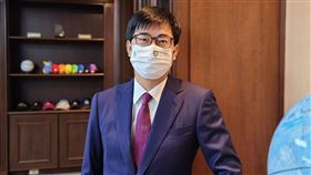 陳其邁、高雄、口罩、斯洛伐克、布拉提斯拉瓦（高雄市政府提供）