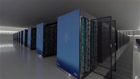 日本理化學研究所與富士通開發的超級電腦「富岳」，在17日發表的超級電腦計算速度排行榜TOP 500中蟬聯第一。（圖取自日本理化學研究所YouTube頻道網頁youtube.com）