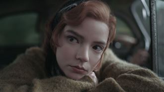 后翼棄兵狂掃金球！24歲安雅摘視后