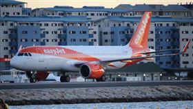 易捷航空,easyjet(圖/翻攝自易捷航空推特)