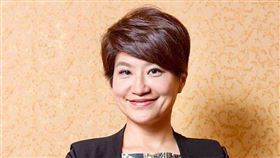 記者出身的名嘴、電台主持人夏韻芬。臉書