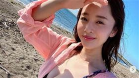 日本女星神部美咲（圖／翻攝自jimbu_misaki IG）