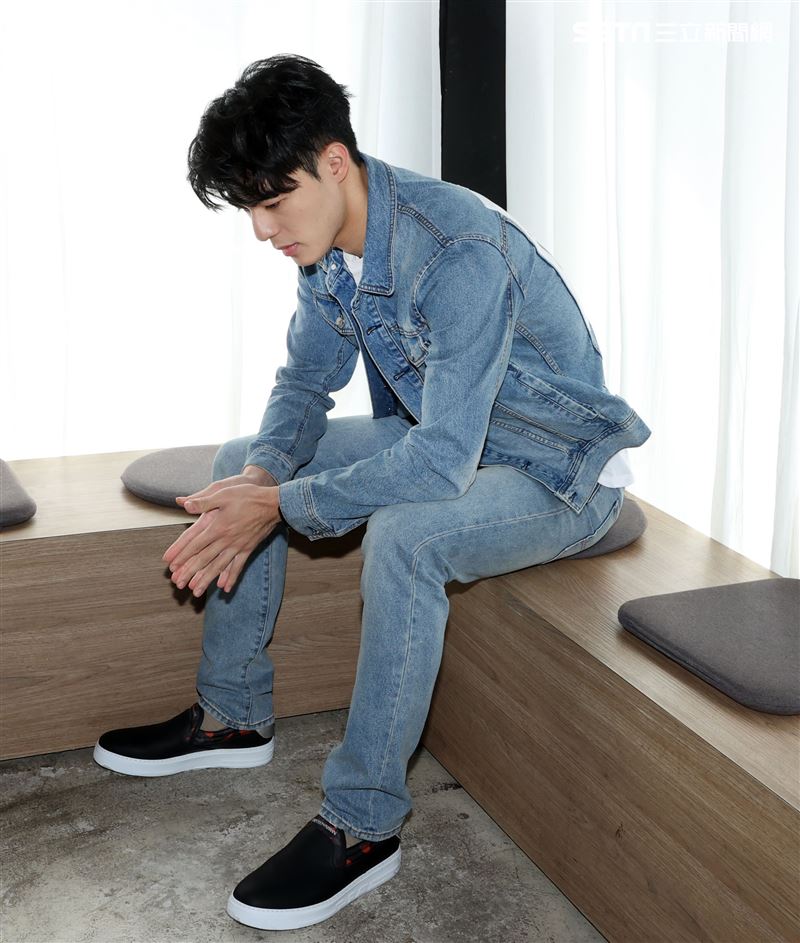 陳昊森三立新聞網專訪。（記者邱榮吉/攝影）