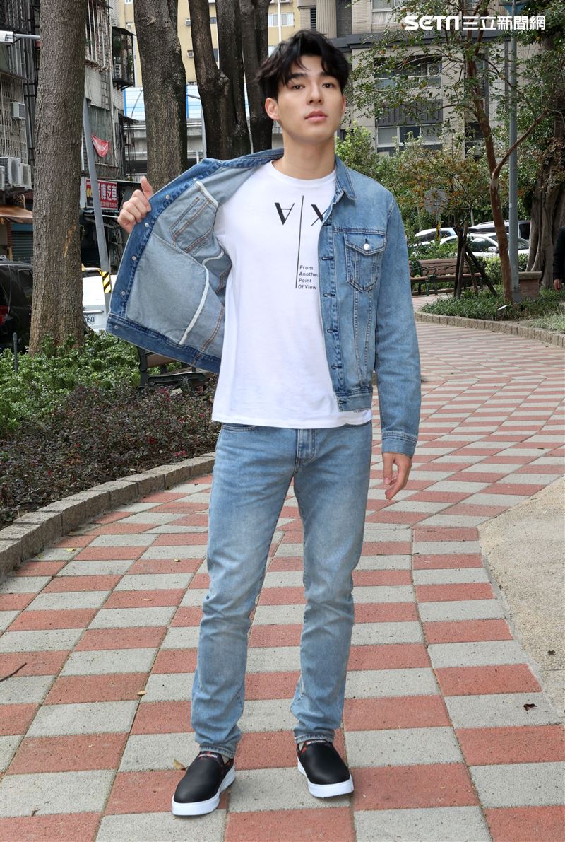 陳昊森三立新聞網專訪。（記者邱榮吉/攝影）