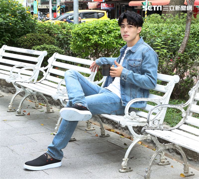 陳昊森三立新聞網專訪。（記者邱榮吉/攝影）