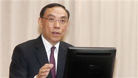 蔡清祥說明調查局航基站搞丟安毒案立法院司法及法制委員會18日邀請法務部長蔡清祥列席報告業務概況及立法計畫並備質詢，蔡清祥回答立委質詢調查局航基站搞丟安毒案，並表示發生此事，法務部及相關機關會深刻檢討。中央社記者鄭傑文攝　109年11月18日