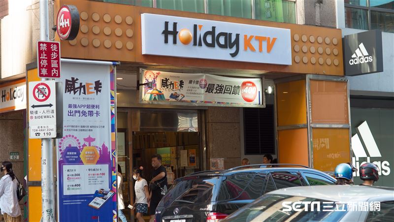 唱KTV也要戴口罩？指揮中心給答案
