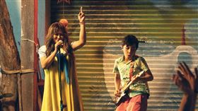 家家〈藍色啤酒海〉 相信音樂提供