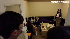 徐立信議員與中山分局前往該護膚店會勘。（圖／議員提供）